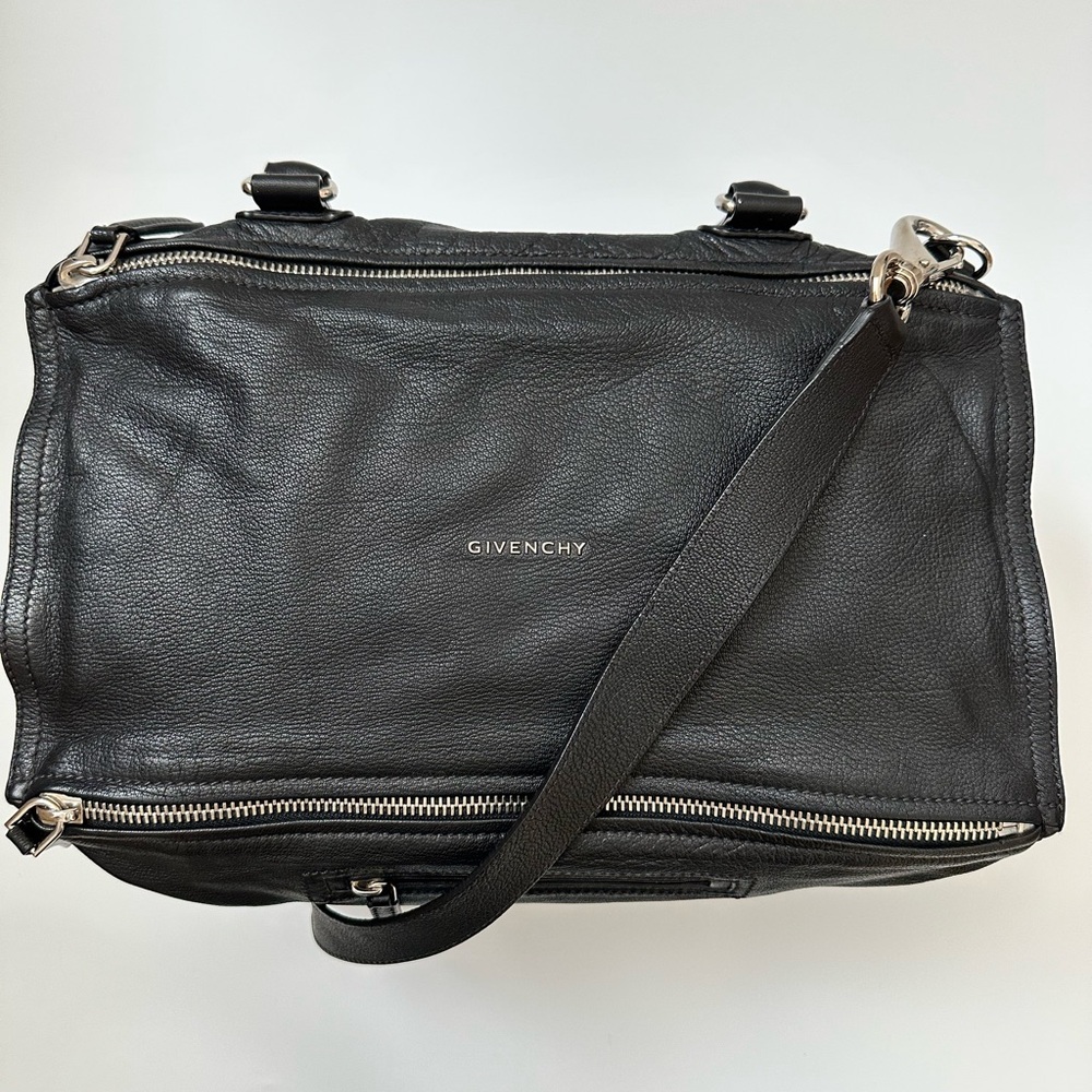 Givenchy leather Pandora Large, Black, Pre owned